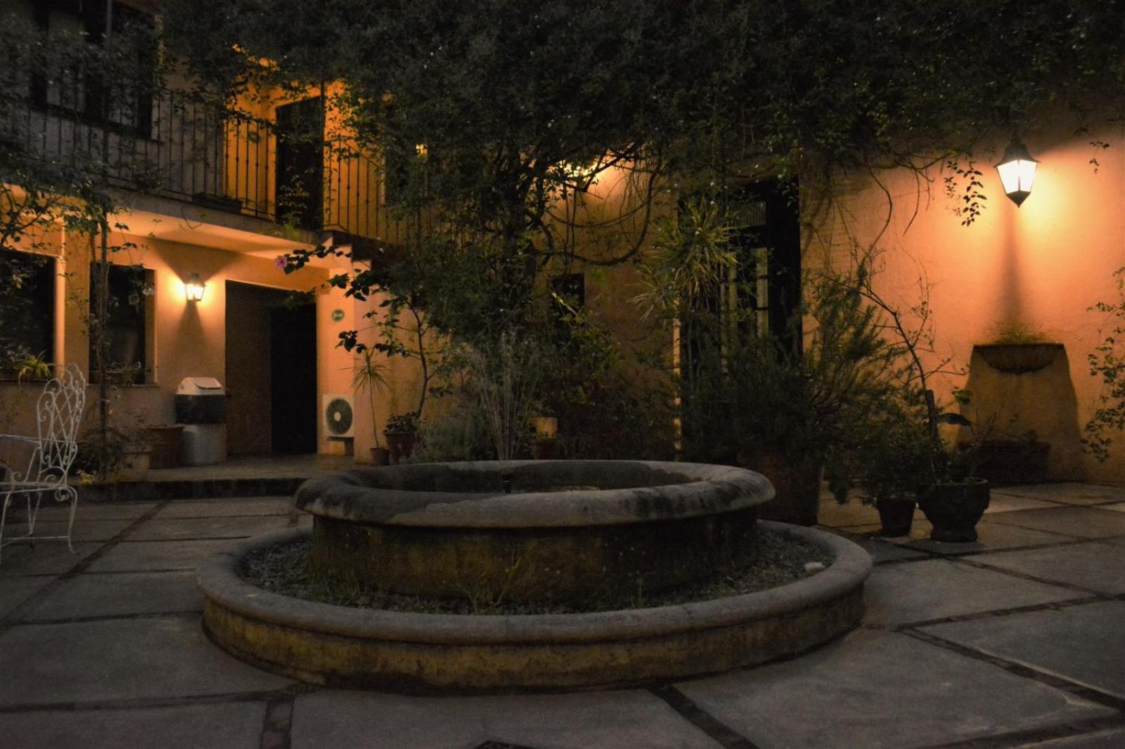 Posada De La Flor Colonia del Sacramento Exteriör bild