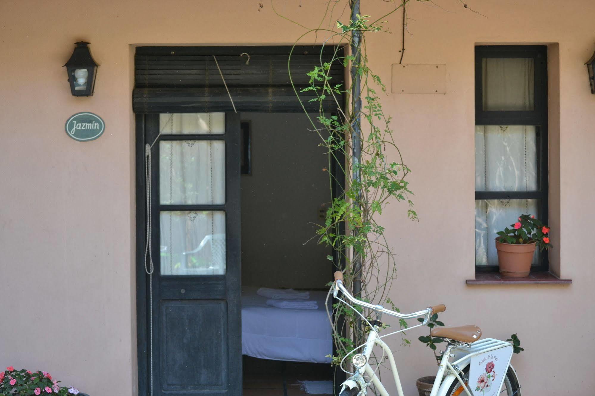 Posada De La Flor Colonia del Sacramento Exteriör bild